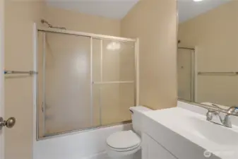 Main Guest bath upstairs