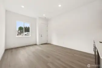Extra living room area with separate entrance