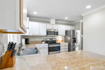 All appliances included.
