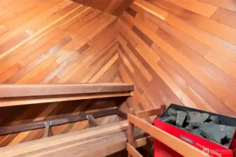 Relax and recharge in the cedar sauna room - a rare luxury! An additional shower is in this room as well.