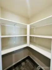 Walk in Pantry