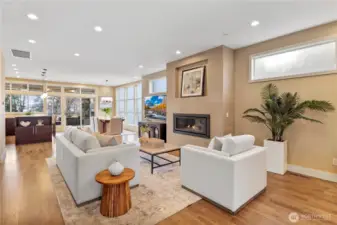 The open spacious floorplan is perfect for entertaining.