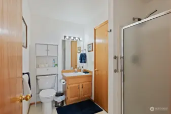 3/4 Bathroom