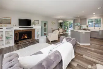 Warm & inviting family room with an open and bright concept.
