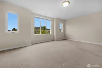 Rec room, office, gym craft room, whatever you choose here's the space to do that!