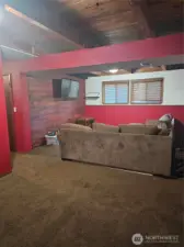 2nd Living Room