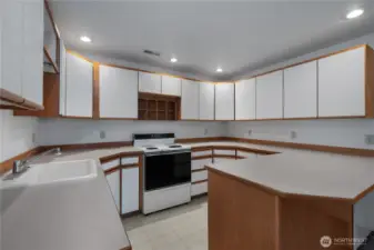 2nd kitchen on lower level