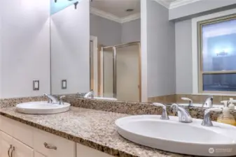 Double Sink, Separate Shower and Tub.