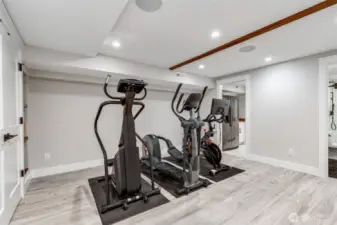So many options in the wonderful versatile space - your own private gym, yoga room or hobby space?  You decide!