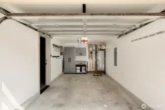 Full size garage