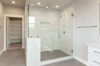 Double head shower with custom glass, like home