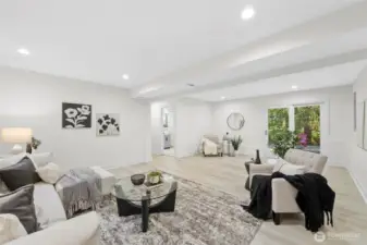Bonus room - another view toward backyard