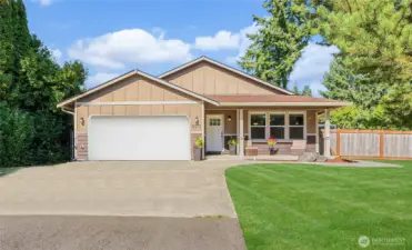 Fantastic Setting. Custom built in 2018.