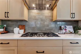 This photo/rendering is provided for illustrative purposes only. It does not depict the actual property, finishes, or furnishings, which may differ.