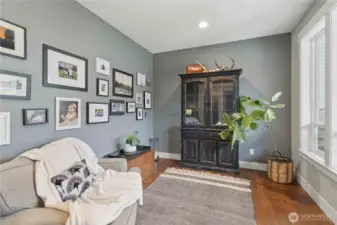 Office/Bonus Room