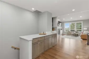 9 Foot Ceilings Throughout