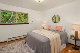 Guest bedroom