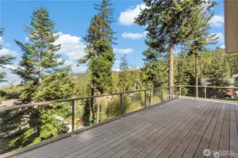 Expansive decks