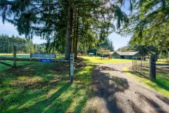 Dead end street, gated entry and complete privacy awaits you.