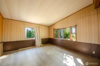 Bedroom #1