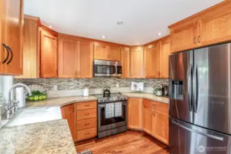 Newer, Samsung stainless steel appliance suite