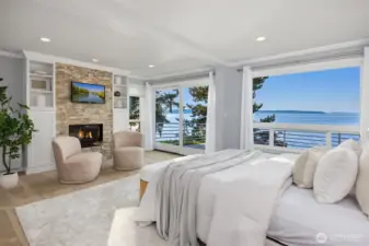 The suite is filled with warmth and lightness. Step out onto the deck for your morning coffee and go to bed with the stars.