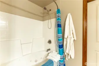 Full bath off the primary bedroom.