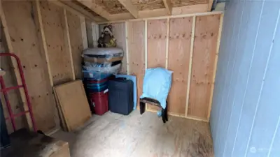 Storage Shed 10 x 10