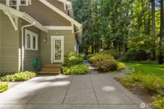 This makes a great spot for outdoor dining and barbecuing!