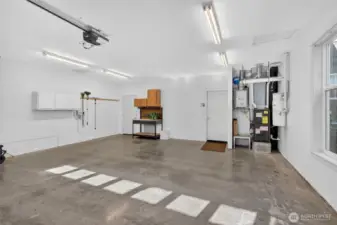 Large 2 car garage