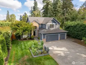 Private .25 acre lot