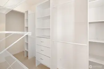 Walk-in closet in 5th bedroom