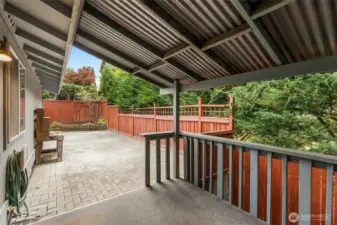 Perfect for both intimate mornings and lively gatherings.