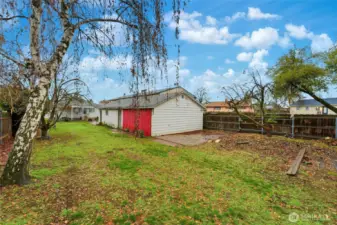 Parking pad / rolling gate