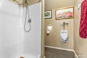 Shop kitchen and 3/4 bath