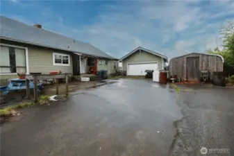 Side & Garage