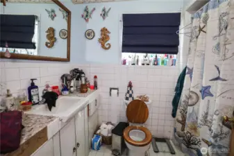 Full bathroom