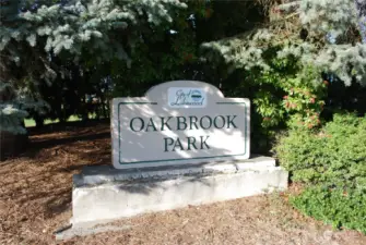 Oakbrook Park close by, along with Chambers Creek Trailhead, golf course,  JBLM, and Fort Steilacoom Park.