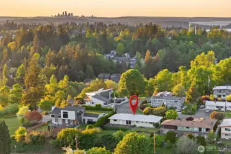 Single level home on a quiet street with a view for days!