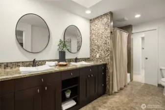Upper full bathroom