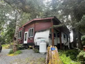 2007 Cougar by Keystone in great shape
