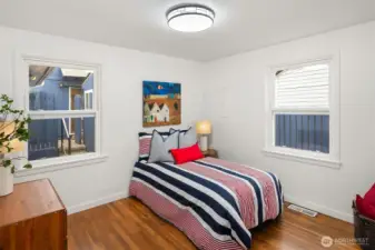 2nd Bedroom