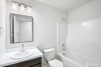 Photographs are for illustrative purposes only. Features, finishes, interior/exterior colors, landscaping and floorplan shown may vary from actual homes built.