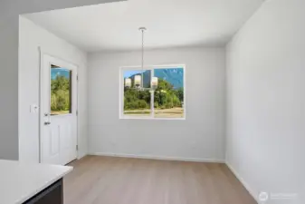 Photographs are for illustrative purposes only. Features, finishes, interior/exterior colors, landscaping and floorplan shown may vary from actual homes built.