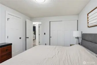 of course the cat got there before the photographer