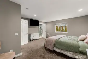 Primary Bedroom Upper