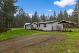 The affordable home on almost 5 acres does exist!