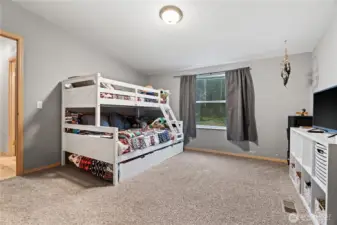 Nice large bedrooms.