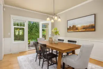 Opening up to the back patio, indoor/outdoor living and summer time BBQ's are a breeze.