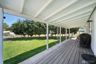 Peaceful porch living